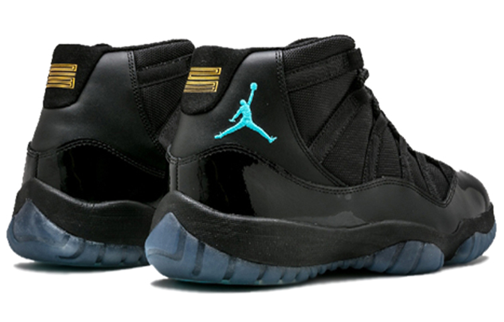 Gamma blue 11 size 6.5 top