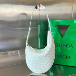 Bottega Veneta Small Drop 32 cm