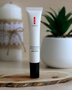 Крем для кожи вокруг глаз с никотинамидом, 20г