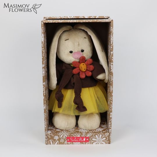 Зайка Ми в полупальто