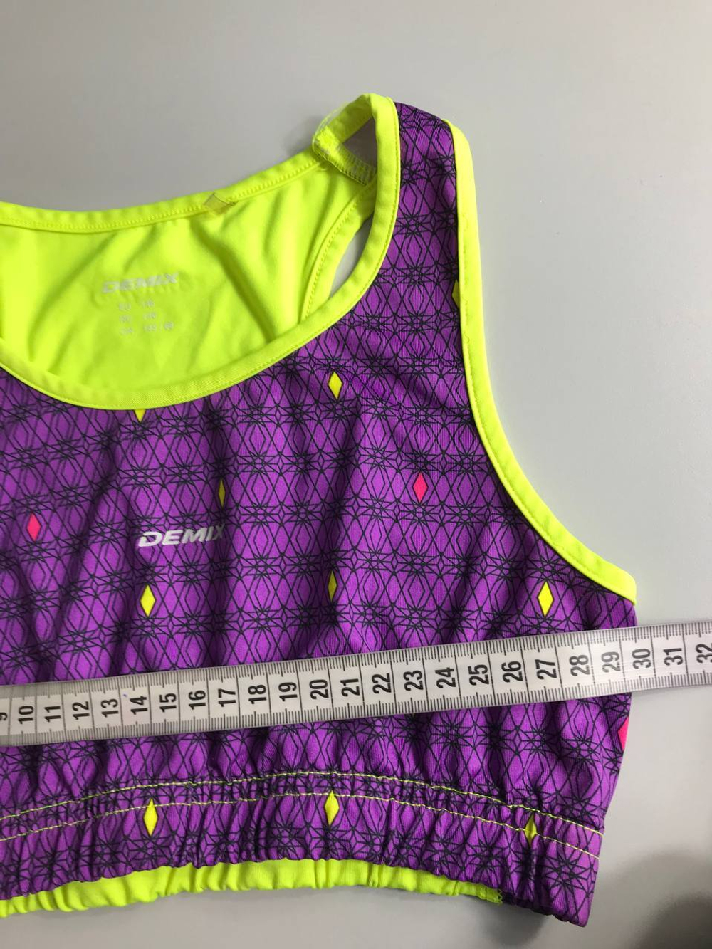 Костюм шорты и топ demix спортивный или купальный на рост 146 см