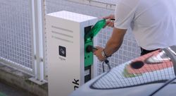 Зарядная станция EVlink PARKING Floor, RIFD (EVF2S7P02R)