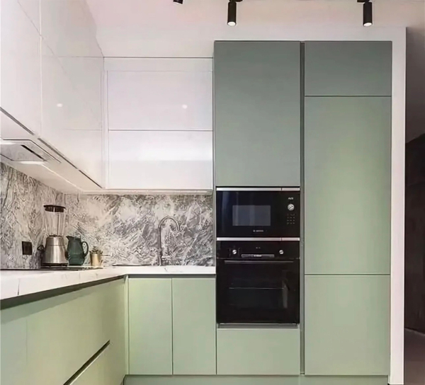 Примеры современных дизайнов кухонь из интернета