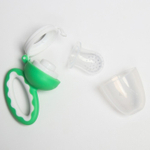 6895055 Ниблер для прикорма с силиконовой сеточкой «Колечко», цвет зеленый