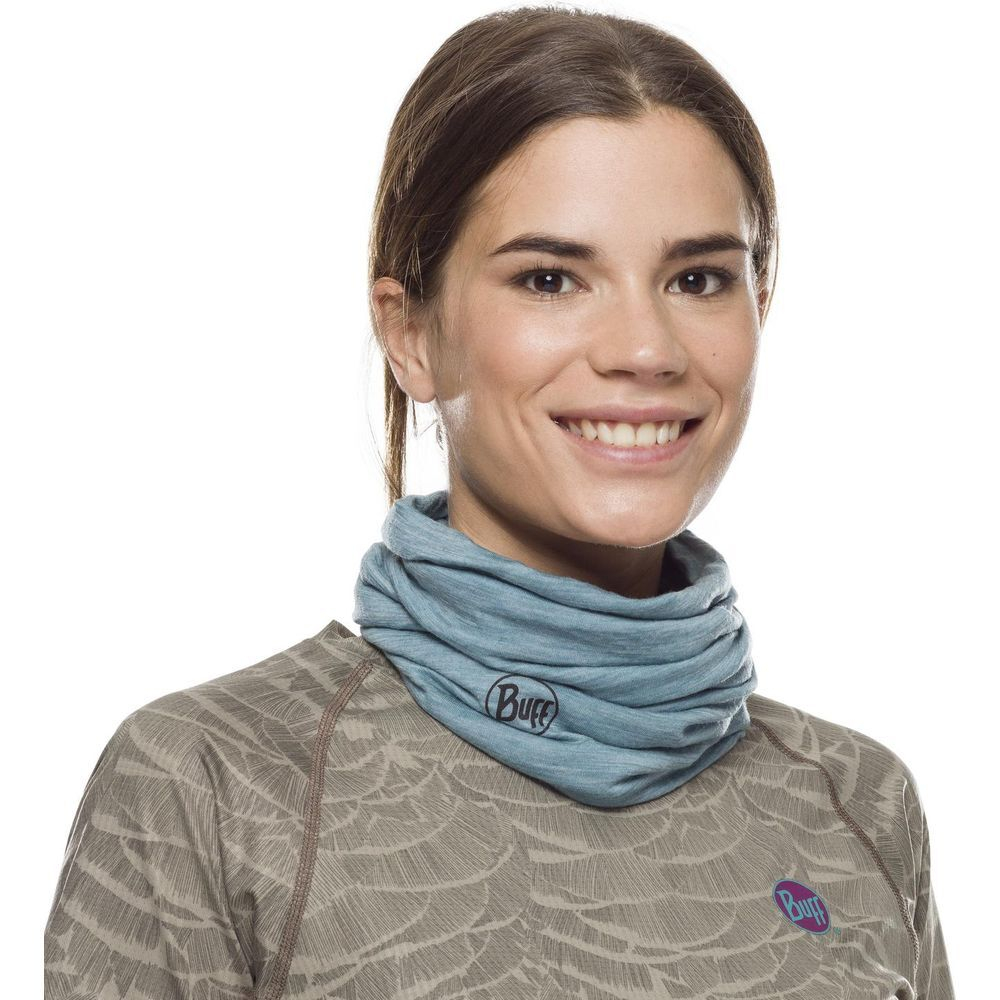 Бандана Buff Lightweight Merino Wool Solid Pool 113010.722.10.00