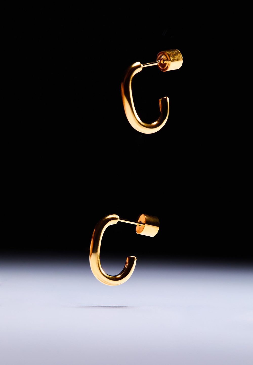 STRADIVARIUS Набор из 4 водонепроницаемых сережек для пирсинга, желтый