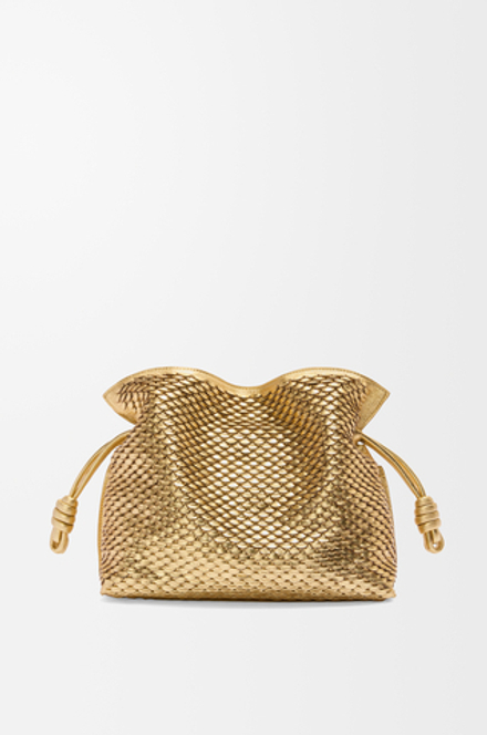Loewe Средняя сумка-клатч Flamenco из ламинированной овечьей кожи, золотой