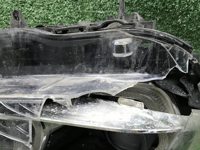Битая Фара правая BMW X3 G01 (17-21) Adaptive LED