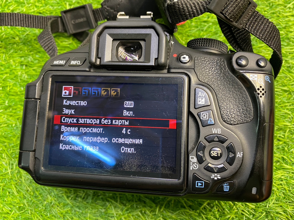 Canon EOS 600D kit 18-55mm ll Покупка/Продажа