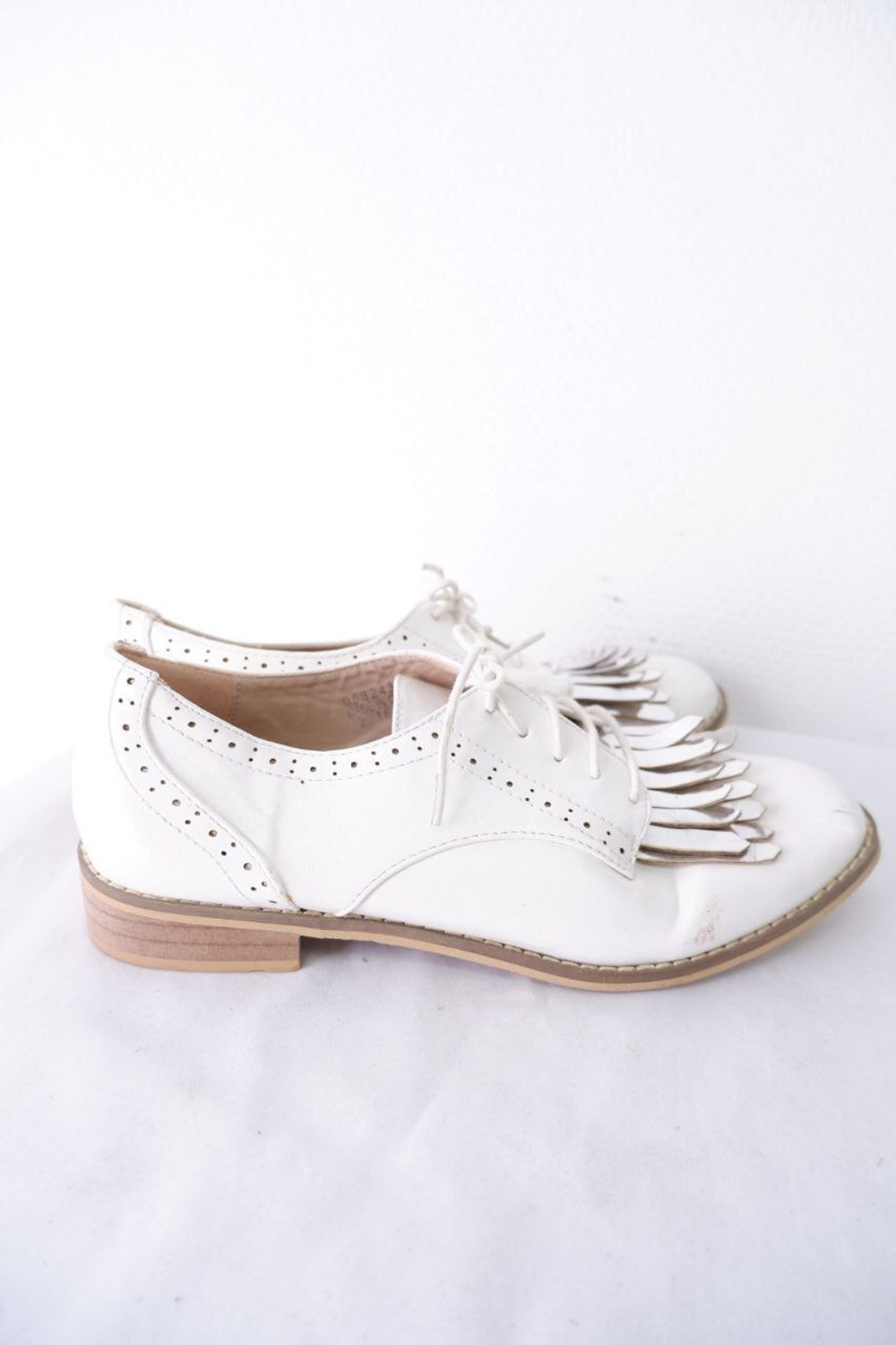 Ботинки Asos весенние 38 размер