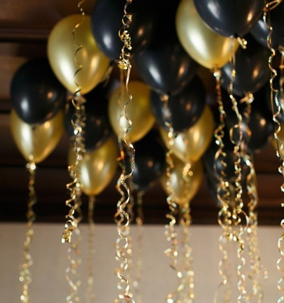 Шары с гелием под потолок Black & Gold 21 шар
