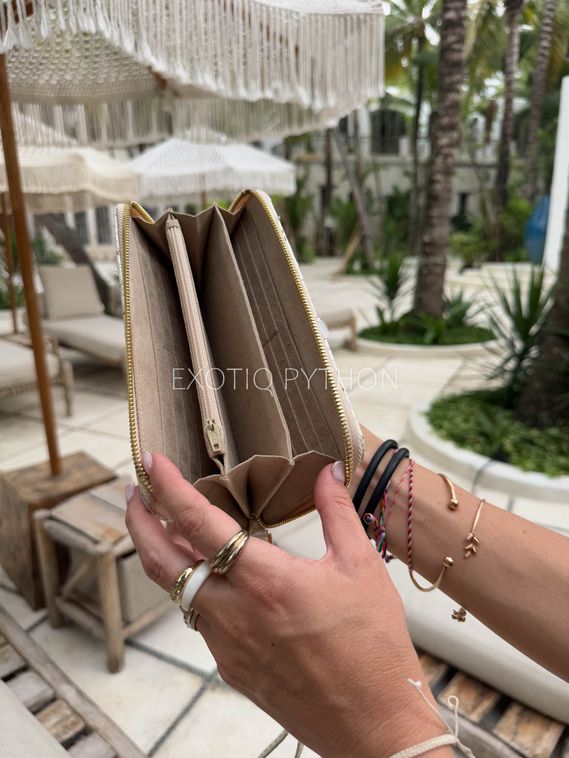 Женский кошелек из кожи питона перламутрового окраса WA-244