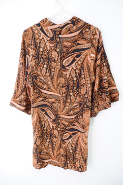 Платье H&M модное 40 размер