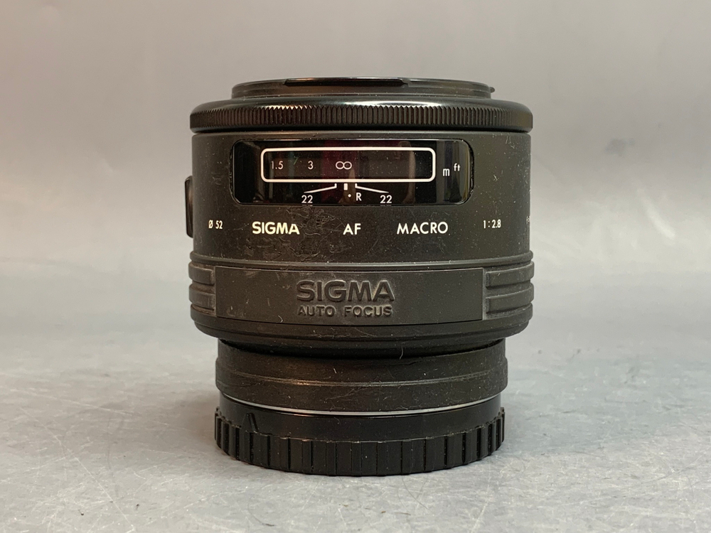 Sigma AF 90mm f/2.8 Macr Sony A