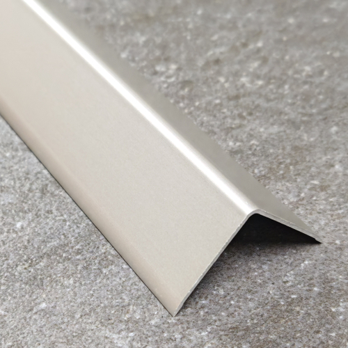 Угол 25*25мм "DO-1" 2,7м Серебро мат. анод. алюм.