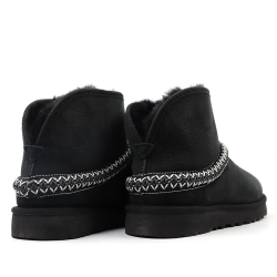 UGG Classic Mini Crescent Black