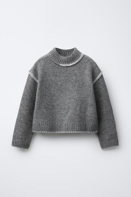 ZARA ВЯЗАНЫЙ СВИТЕР С КОНТРАСТНОЙ ВЫШИВКОЙ, СЕРЫЙ