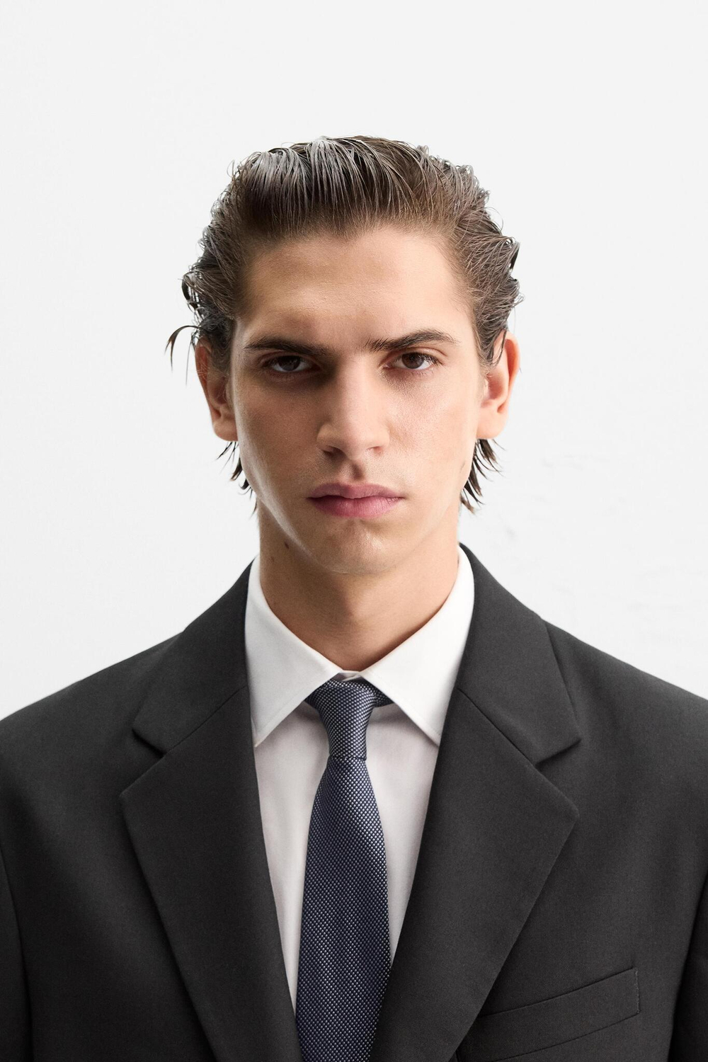 ZARA ГАЛСТУК В ГОРОШЕК ИЗ 100% ШЕЛКА, МОРСКОЙ СИНИЙ