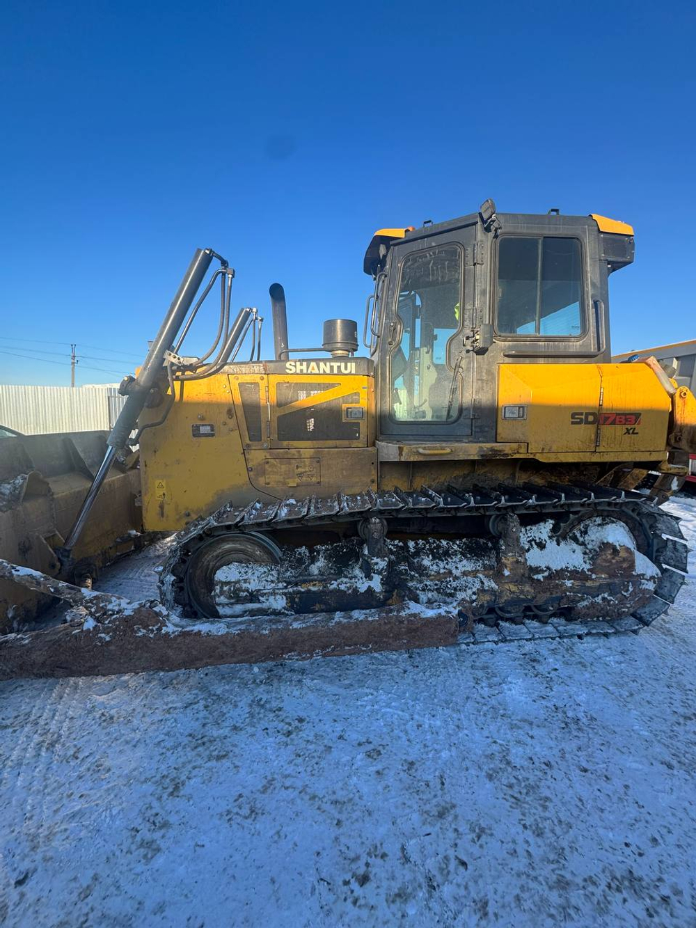 SHANTUI SD Бульдозер SD17B3 XL (Дизельный, 9,7 л, 190 л.с., АТ)