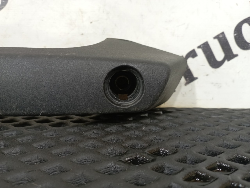 Ручка капота левая