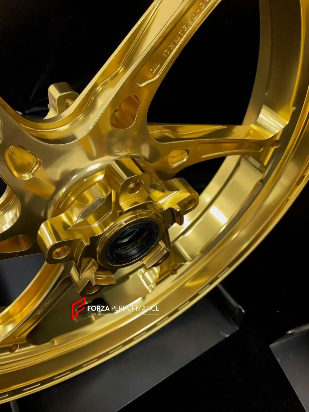 Кованые диски для TRIUMPH STREET TRIPLE 765 RS 1200 RR Триумф мотоцикл колеса ковка диск