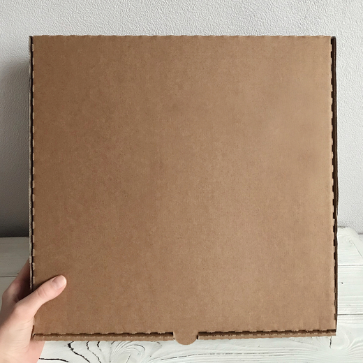 Коробка 35 х 35 х 7 см, бурая