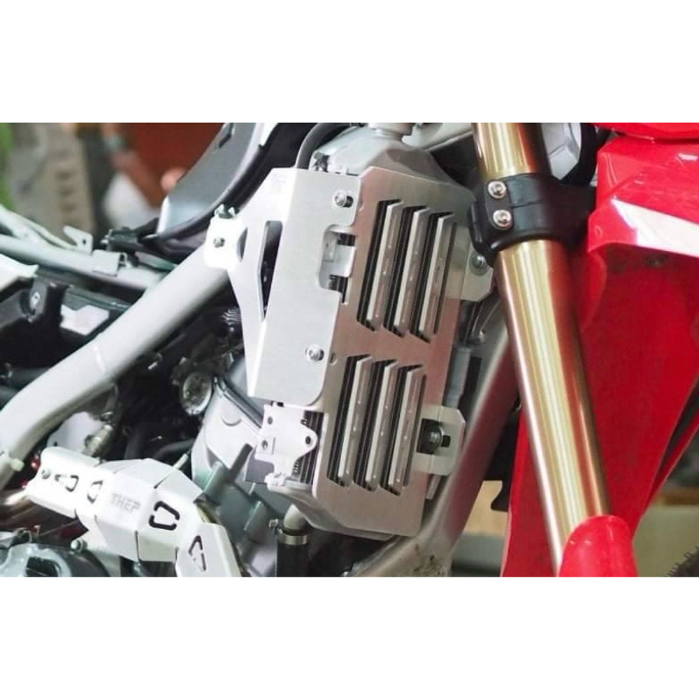 Radiator guard for Honda CRF300L (no brand) with side bracket reinforcement (2021-Up)