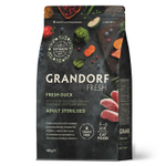 Сухой корм GRANDORF FRESH для стерилизованных или пожилых кошек Свежее мясо утки с бататом