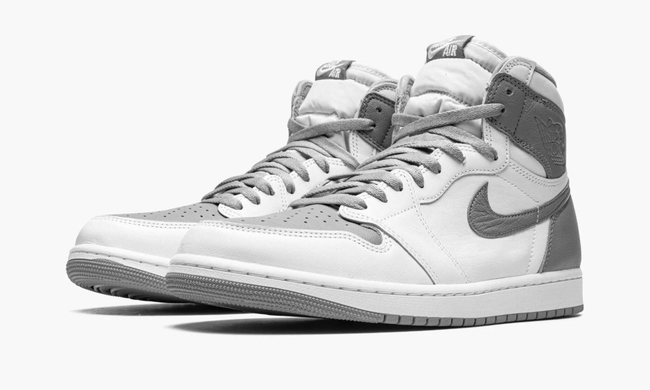 Air Jordan 1 Retro High OG "Stealth"