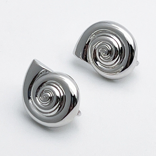 Ювелирные швензы Аммонит с родиевым покрытием, размер 16*12 мм, цена за пару