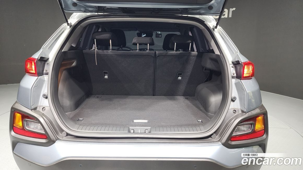 Hyundai KONA Hybrid Smart Special (07.2020)
