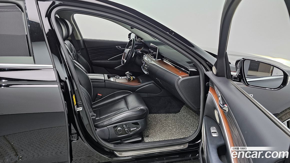 Kia The K9 (Quoris/K900) 3.8 GDI AWD (08.2019)