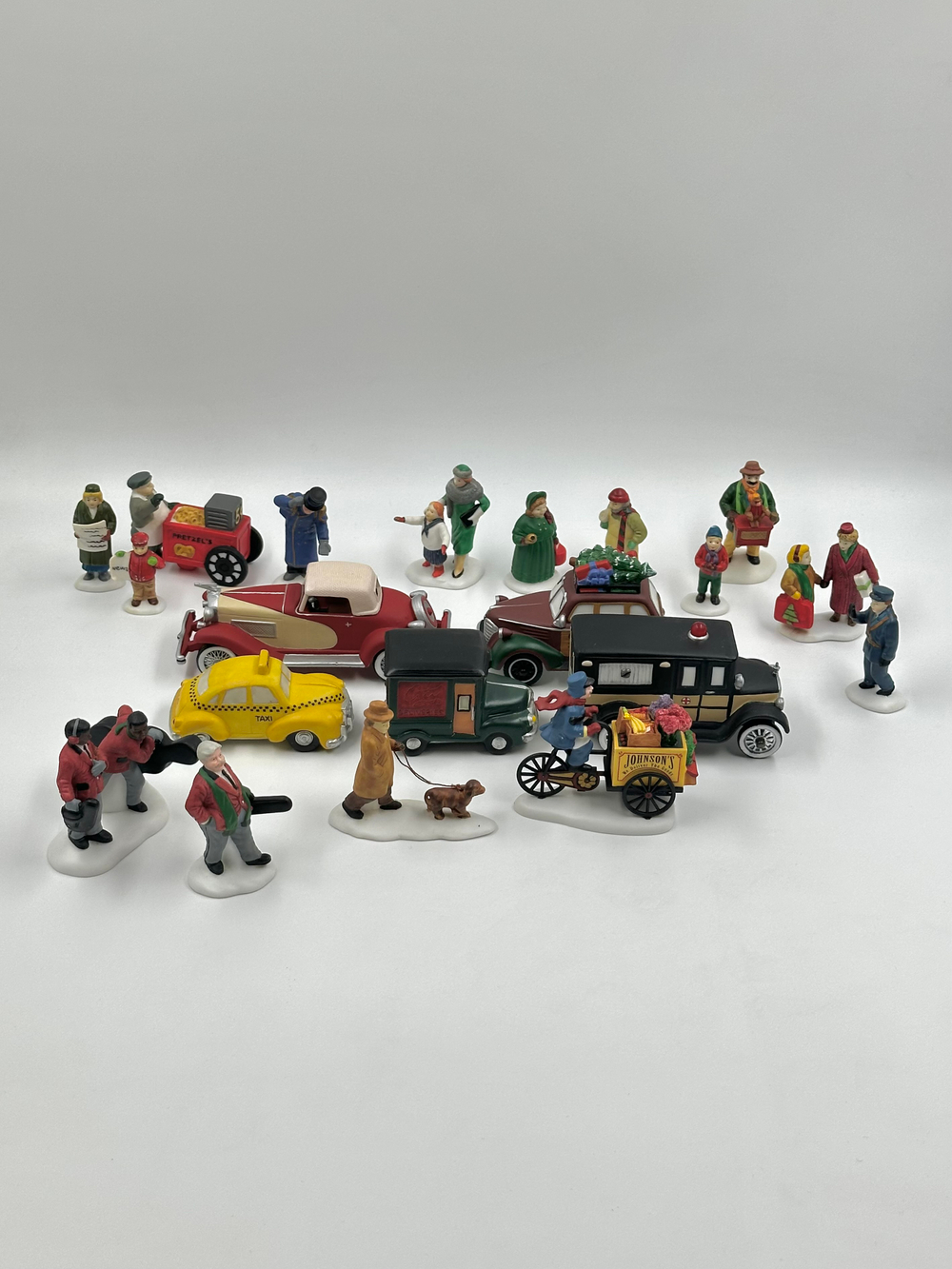 Фигурка Автомобиль доставки Department 56