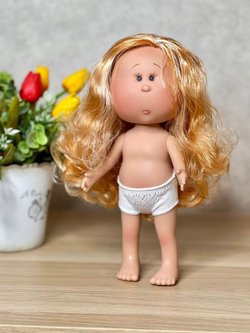 Кукла Nines виниловая 30см MIA CASE (3402A)