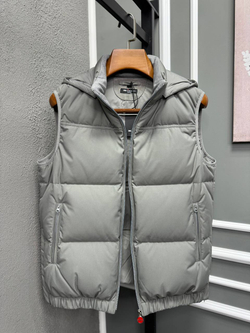 Безрукавка Kiton