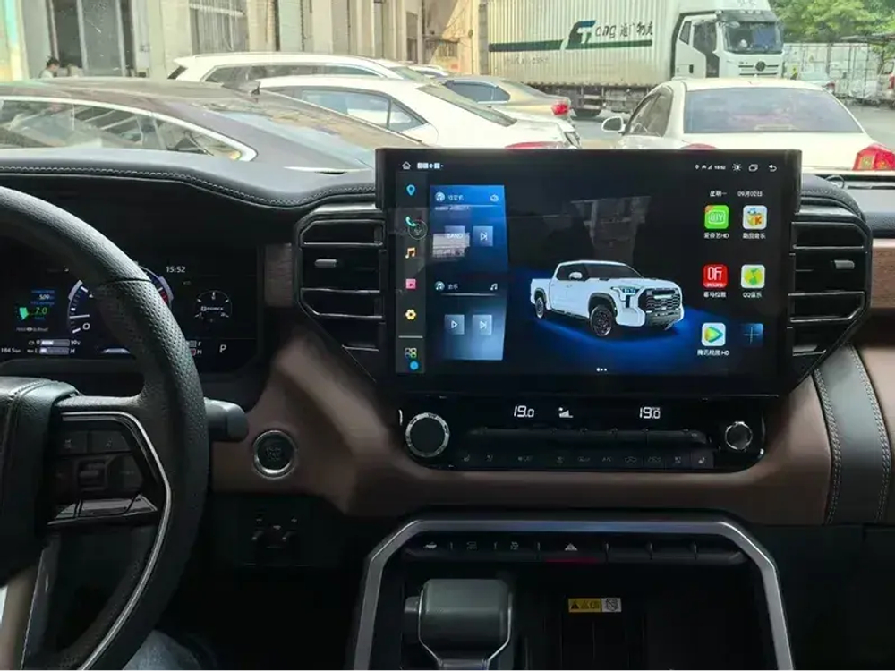 Магнитола для Toyota Tundra 2022+ - Carmedia MRW-1306 на Android 12, 4Гб+64Гб, 4G SIM-слот, CarPlay