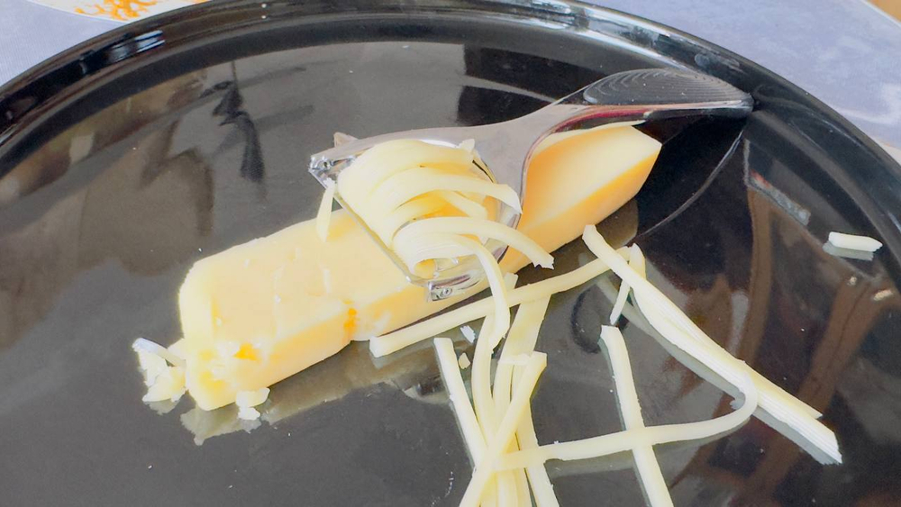 Универсальный набор кухонных приспособлений экономка-овощечистка + две овощерезки РУЧНОЙ РАБОТЫ