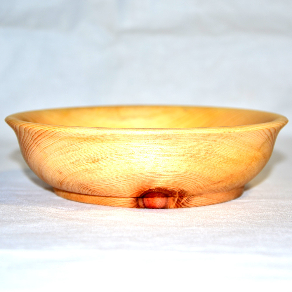 Деревянная тарелка Art of Siberia из древесины сибирского кедра 14 см. T7