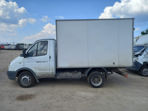 GAZ GAZELLE BUSINESS Промтоварный 172451 (Бензин/Газ, 2,7 л, 107 л.с.)