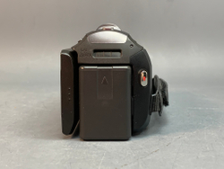 Panasonic HC-V700