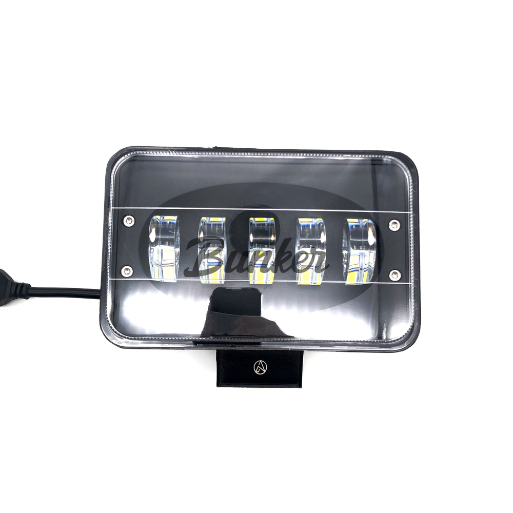 Светодиодная фара с проводом H4 12/24 черный(крепление снизу)