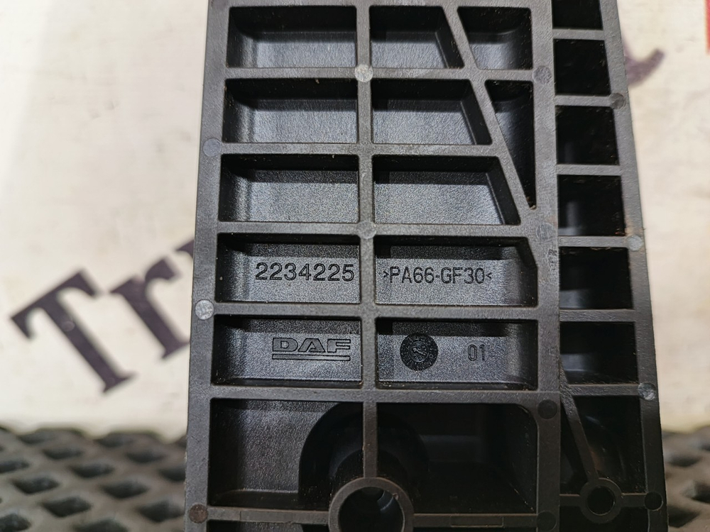 Кронштейн педали газа 2023г.