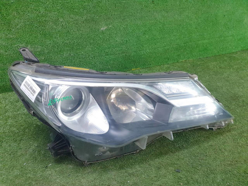 Битая Фара правая Toyota Rav 4 CA40 (2012-2015) ксенон