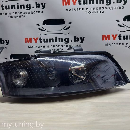Передние фары black для Audi A4 B6