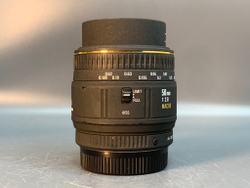 Sigma 50mm/2.8 Macro EX