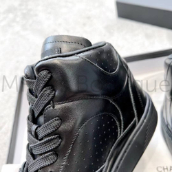 Женские черные высокие кроссовки Chanel премиум класса