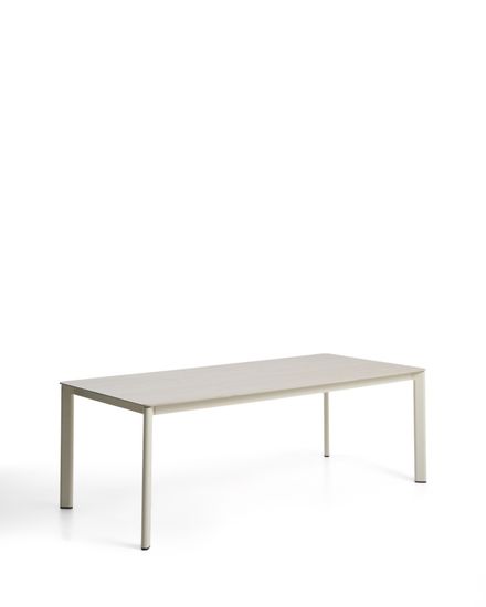 Уличный стол Anafi с бежевой столешницей из спеченного камня, 220 x 100 см