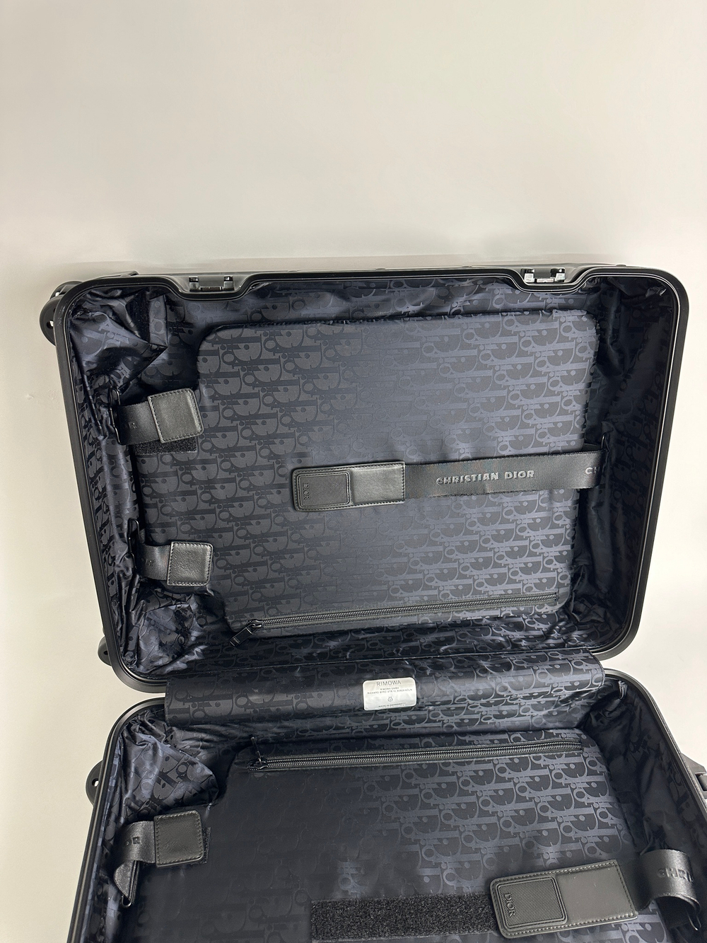 Чемодан для ручной клади Dior and Rimowa
