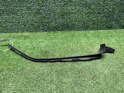 Накладка бампера RH Mercedes GLE V167 (23-нв) AMG