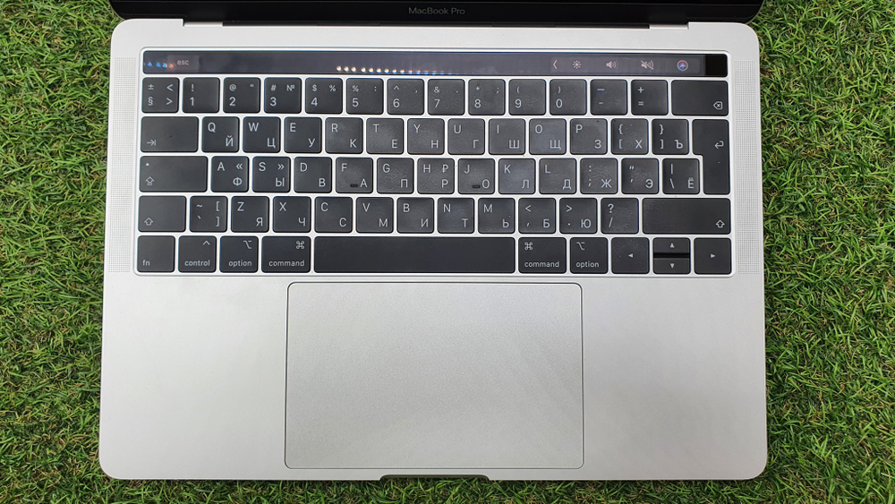 MacBook Pro 13" 2019 Retina/Touch Bar 103 цикла